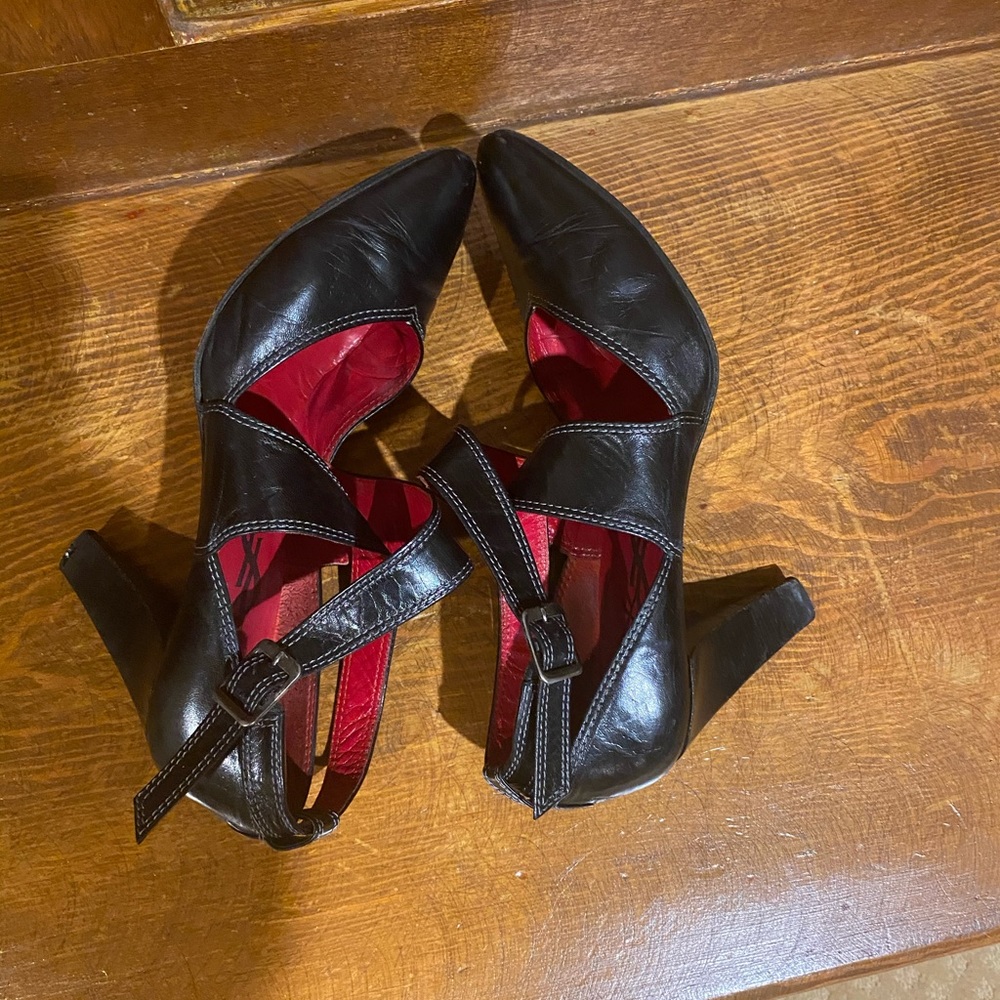 Ysl Shoes. - image 4